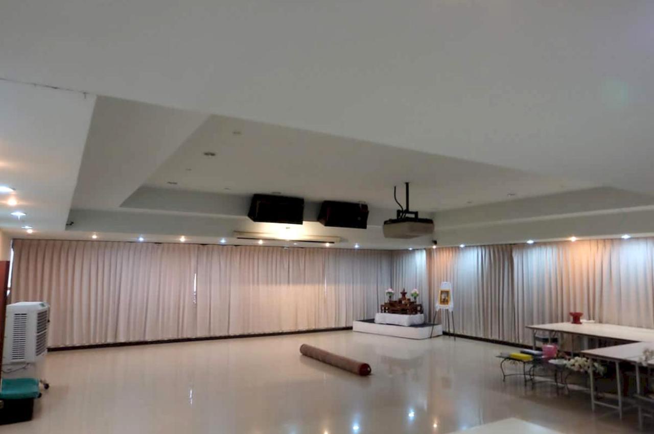 Oyo 903 Madame Kim Hostel Lampang Exterior photo